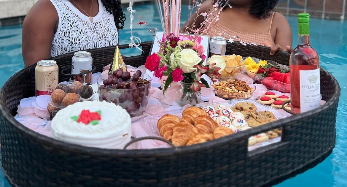 The Signature floating brunch